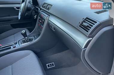 Седан Audi A4 2006 в 