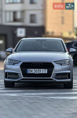 Седан Audi A4 2017 в 