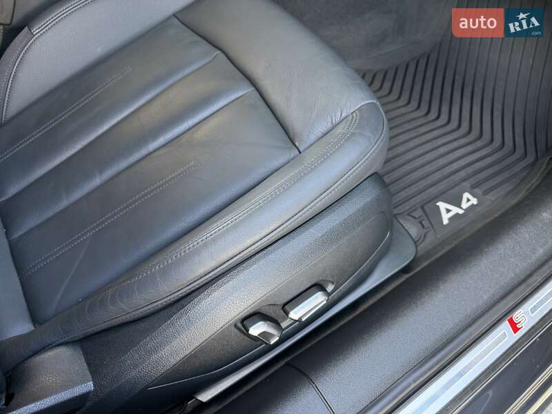 Седан Audi A4 2019 в Днепре