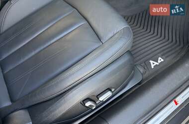 Седан Audi A4 2019 в 