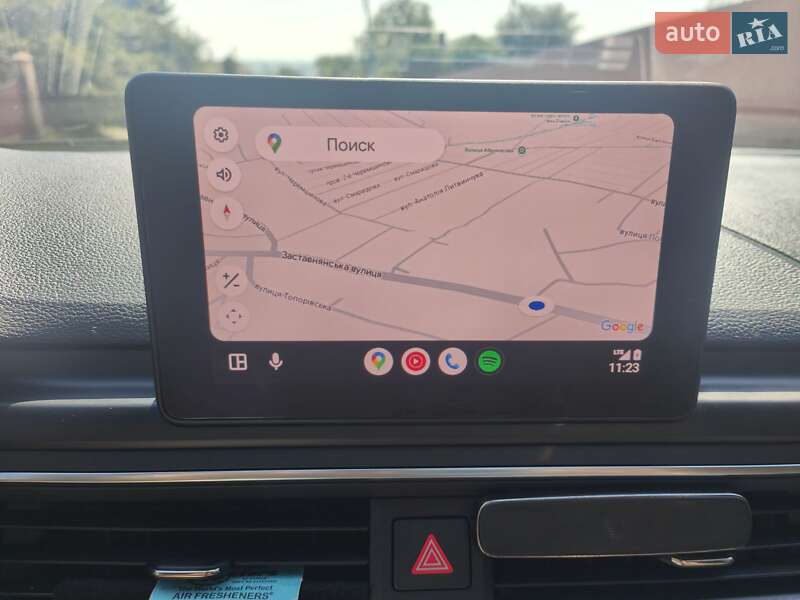 Седан Audi A4 2017 в Черновцах