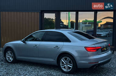 Седан Audi A4 2016 в 