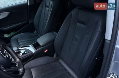 Седан Audi A4 2016 в 