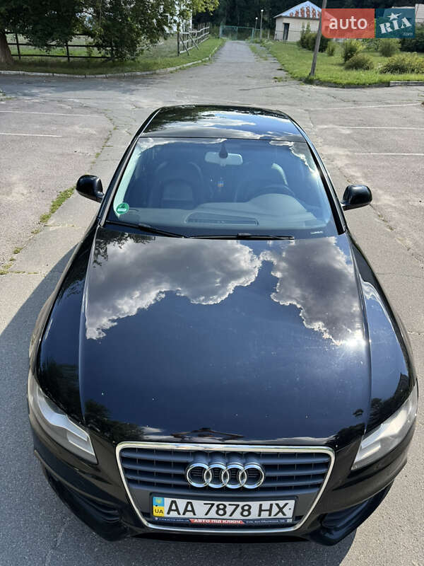 Седан Audi A4 2008 в Киеве