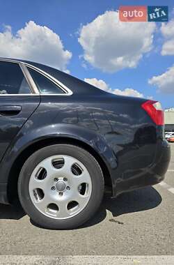 Седан Audi A4 2003 в 