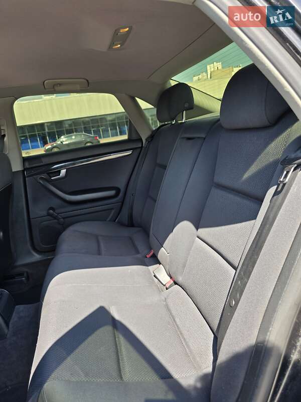Седан Audi A4 2003 в Киеве