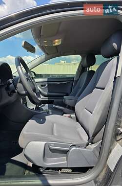 Седан Audi A4 2003 в 