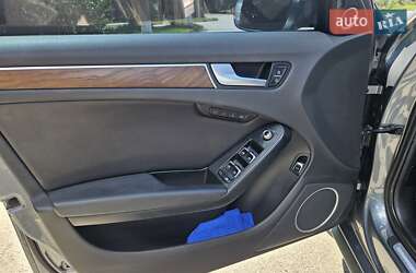 Седан Audi A4 2015 в 