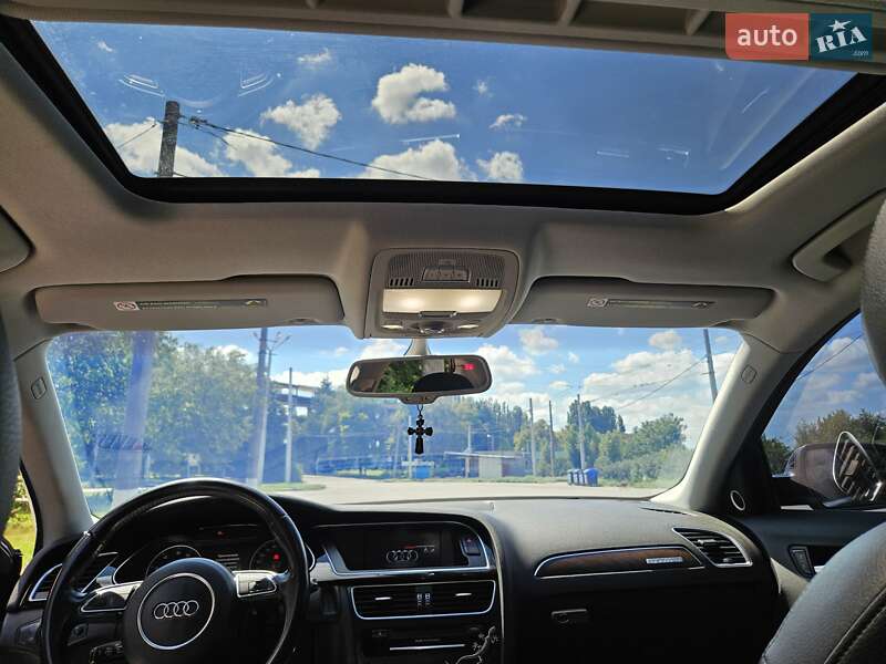 Седан Audi A4 2015 в Полтаве