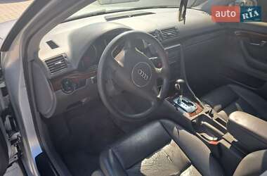 Седан Audi A4 2002 в 