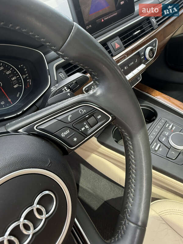 Седан Audi A4 2016 в Горішніх Плавнях