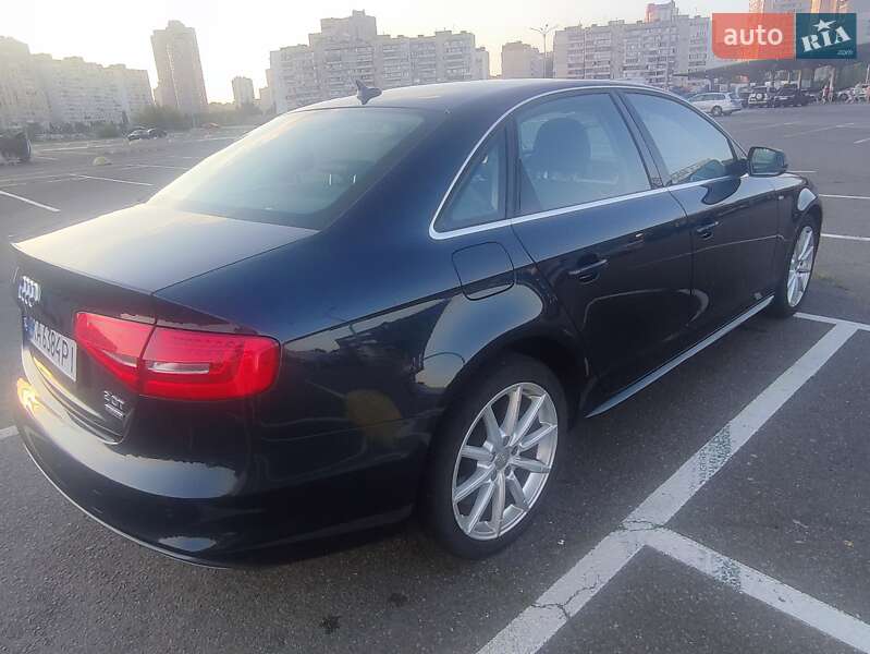 Седан Audi A4 2014 в Киеве
