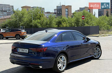 Седан Audi A4 2020 в 