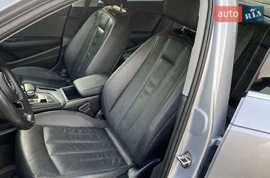 Седан Audi A4 2017 в 