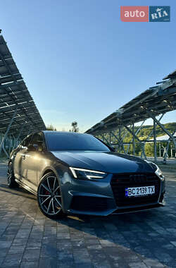 Седан Audi A4 2017 в 