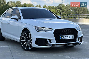 Седан Audi A4 2016 в 