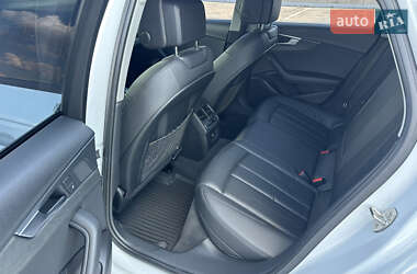 Седан Audi A4 2016 в 