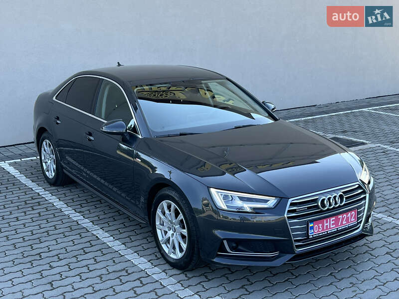 Седан Audi A4 2018 в Дрогобыче