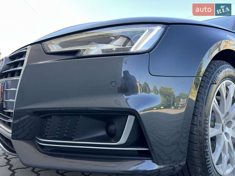 Седан Audi A4 2018 в Дрогобыче