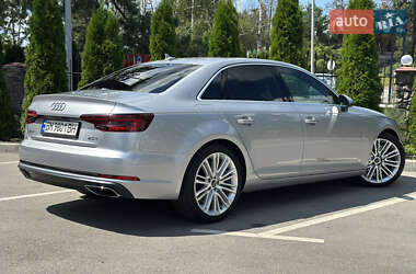 Седан Audi A4 2018 в 