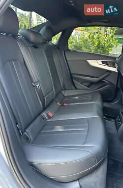 Седан Audi A4 2018 в 