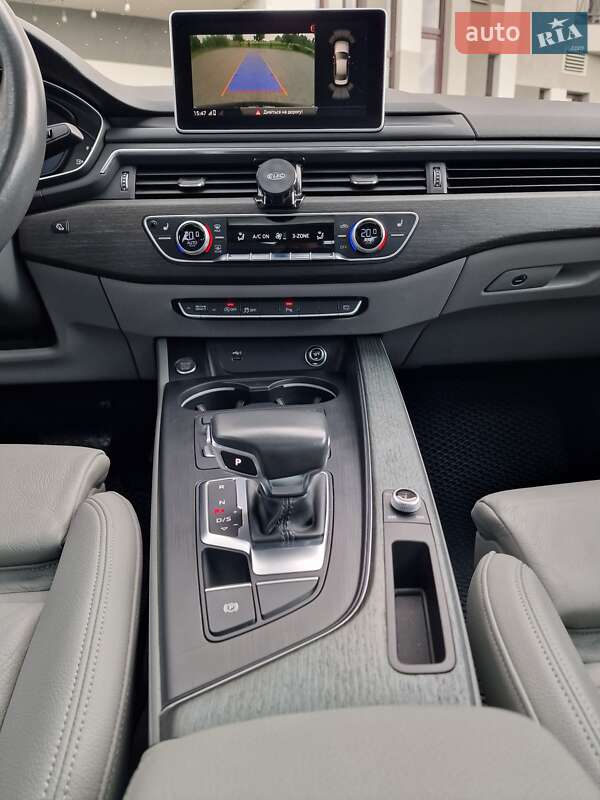 Седан Audi A4 2017 в Стрые