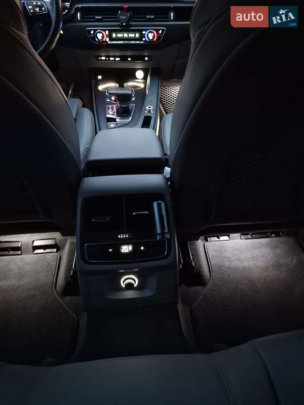 Седан Audi A4 2017 в Стрые