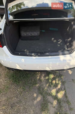 Седан Audi A4 2011 в 