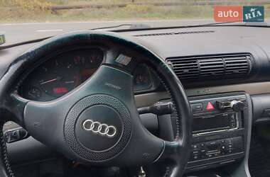 Универсал Audi A4 1999 в 
