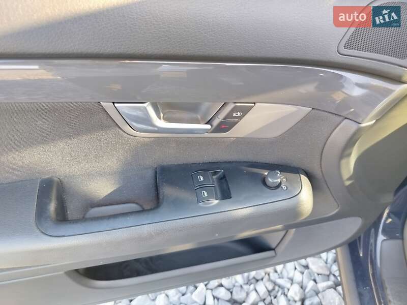 Универсал Audi A4 2003 в Бучаче