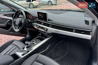 Седан Audi A4 2018 в 