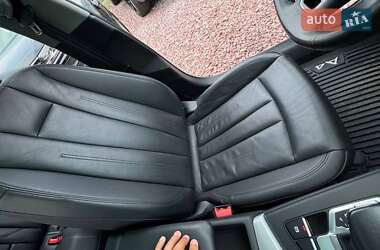 Седан Audi A4 2018 в 