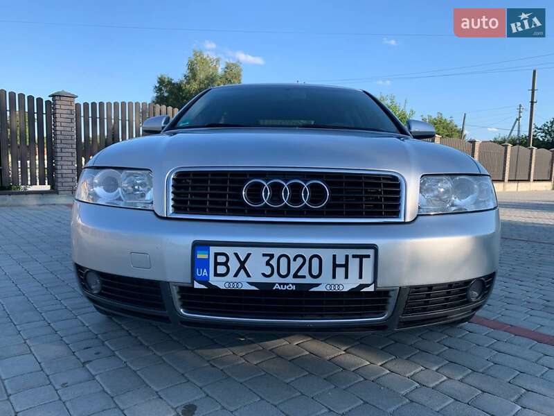 Седан Audi A4 2002 в Старокостянтинові