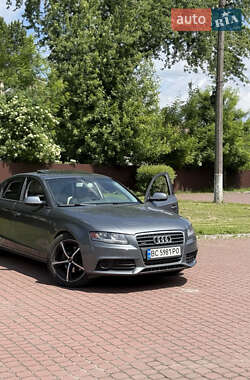 Седан Audi A4 2011 в 