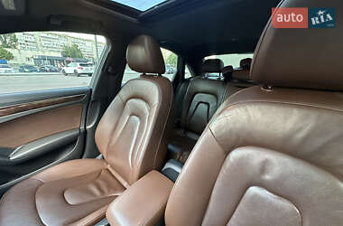 Седан Audi A4 2015 в 