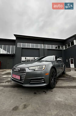Седан Audi A4 2016 в 