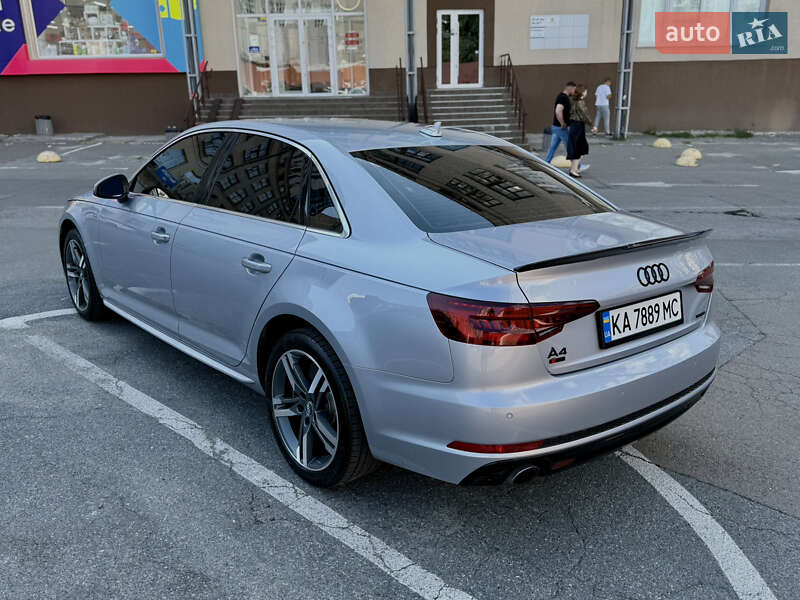 Седан Audi A4 2018 в Киеве