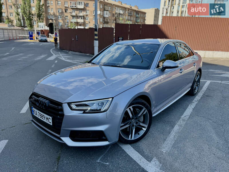 Седан Audi A4 2018 в Киеве