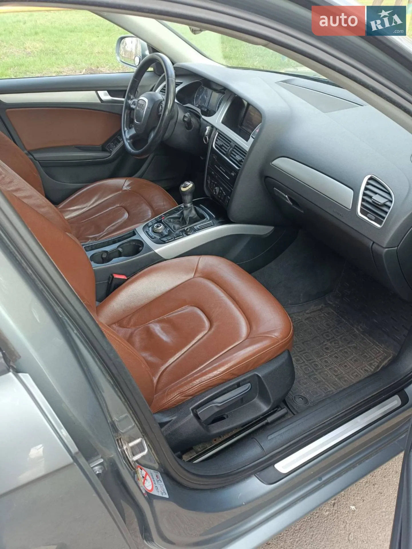 2011 Audi A4 - мініатюра 8
