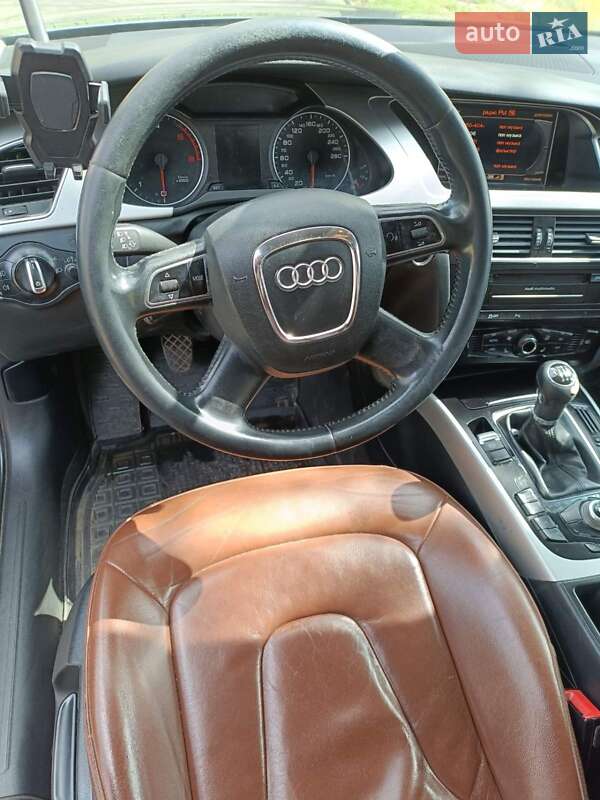Универсал Audi A4 2011 в Ровно