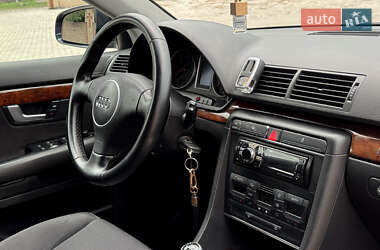 Универсал Audi A4 2004 в 