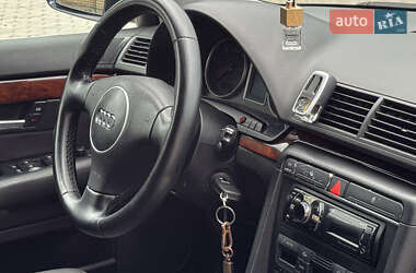 Универсал Audi A4 2004 в 