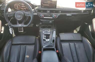 Седан Audi A4 2018 в 
