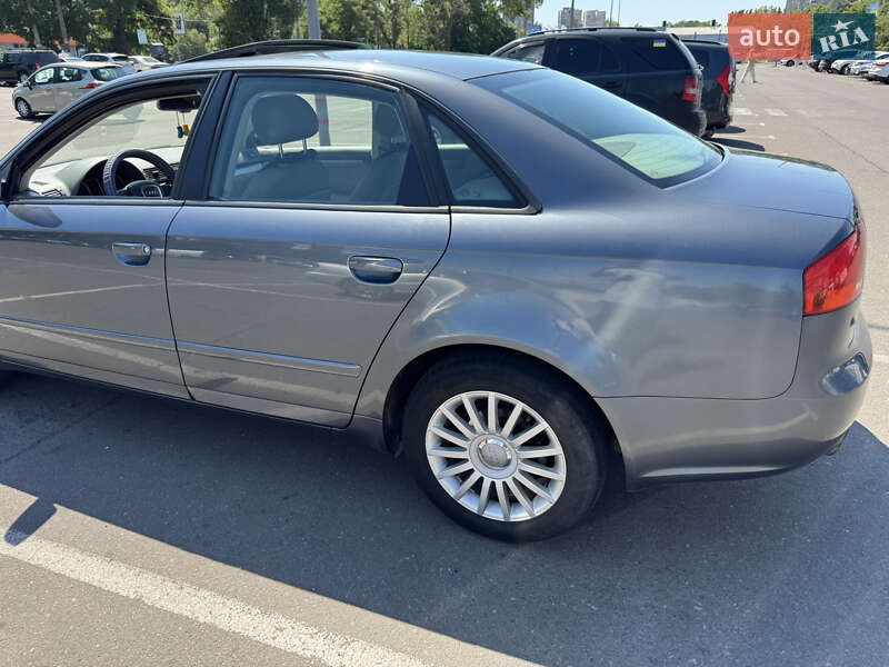 Седан Audi A4 2005 в Одессе