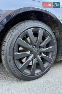 Седан Audi A4 2009 в 