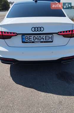 Седан Audi A4 2023 в 