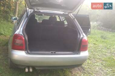 Универсал Audi A4 1998 в 