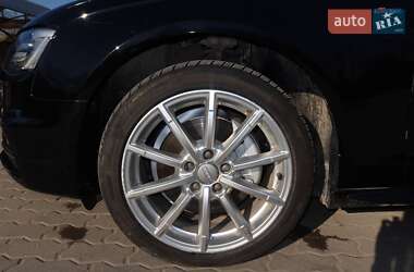 Седан Audi A4 2014 в 