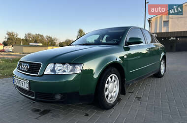Седан Audi A4 2001 в 