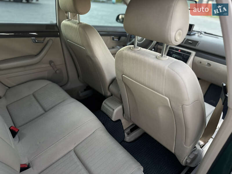 Седан Audi A4 2001 в Львове